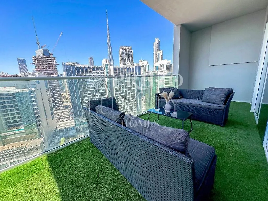 Modern 2-Bedroom Living In Reva Residences, Dubai Apartment