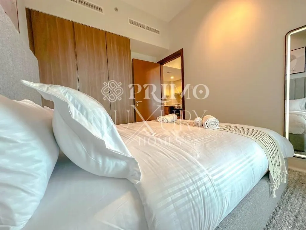 Modern 2-Bedroom Living In Reva Residences, Dubai דירה