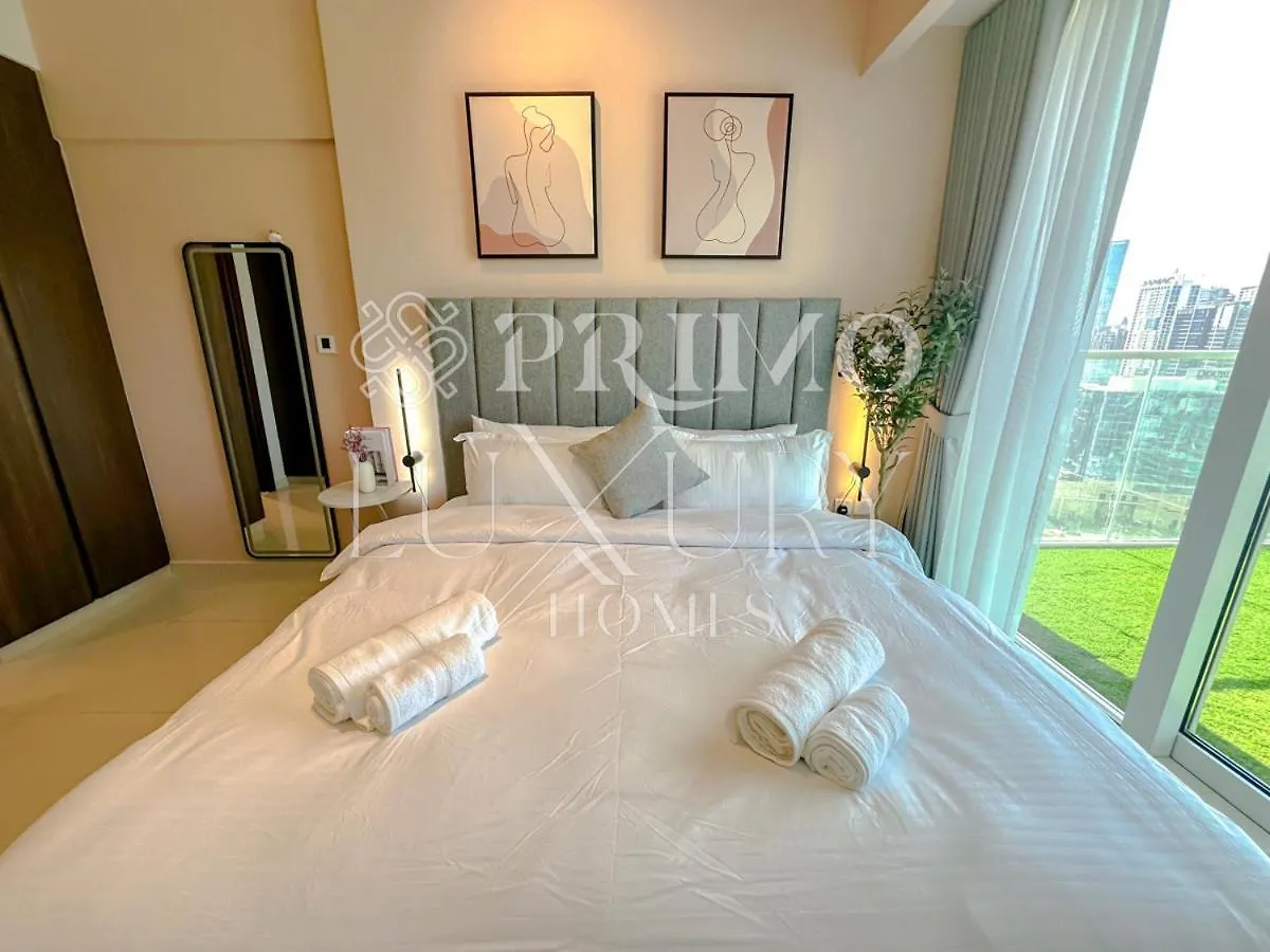 Modern 2-Bedroom Living In Reva Residences, Dubai 0*,