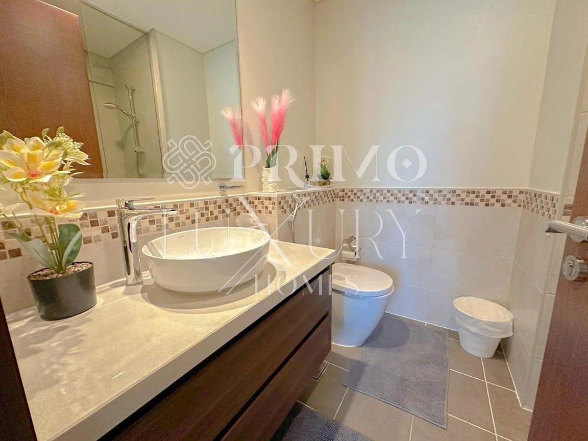 Modern 2-Bedroom Living In Reva Residences, Dubai דירה